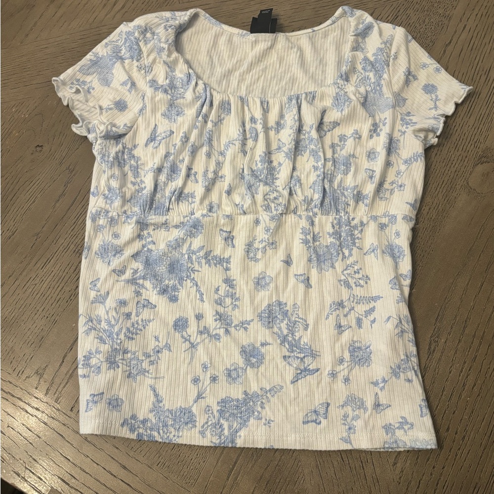 Floral Blue and White Women's Top